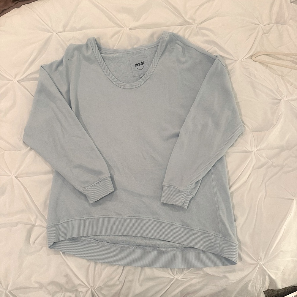 Women’s aerie oversized crew neck- size extra small, color light blue